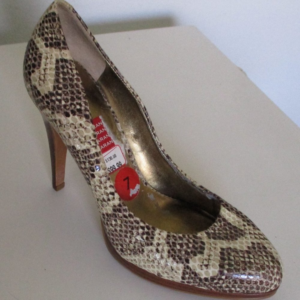 Nine West "Rocha" Womens Beige Snakeskin Leather Platform Pump NWT - Size 7M